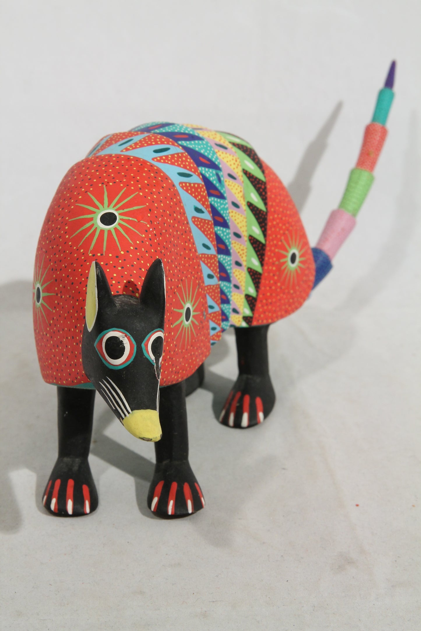 Wood Alebrije/Armadillo Vitoriano Ramirez Mex Folk Art Hand Painted Oaxaca
