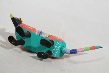 Wood Alebrije/Armadillo Vitoriano Ramirez Mex Folk Art Hand Painted Oaxaca