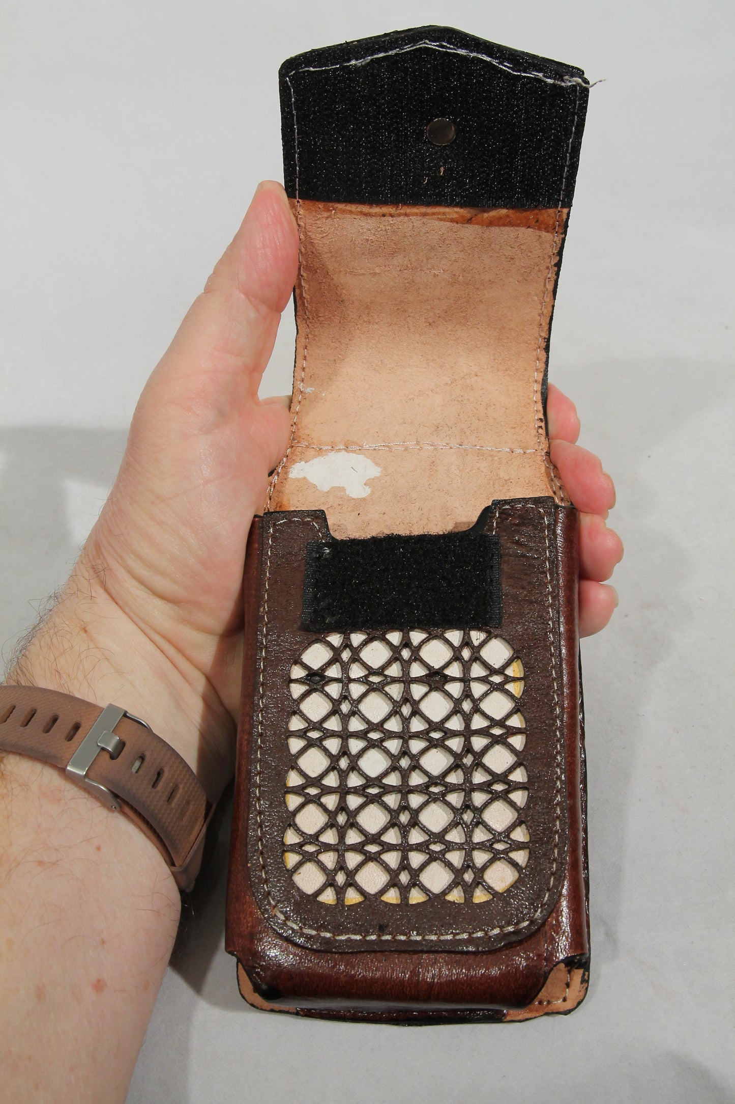 New Leather Belt Loop Cell Phone Holder/Pouch/Case Hand Made Embossed Mexico D