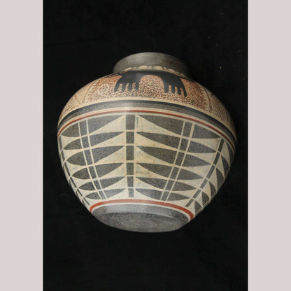 Ceramic Vase Ventura H Benitz Mexican Fine Folk Art Pre-Hispanic Animals Decor