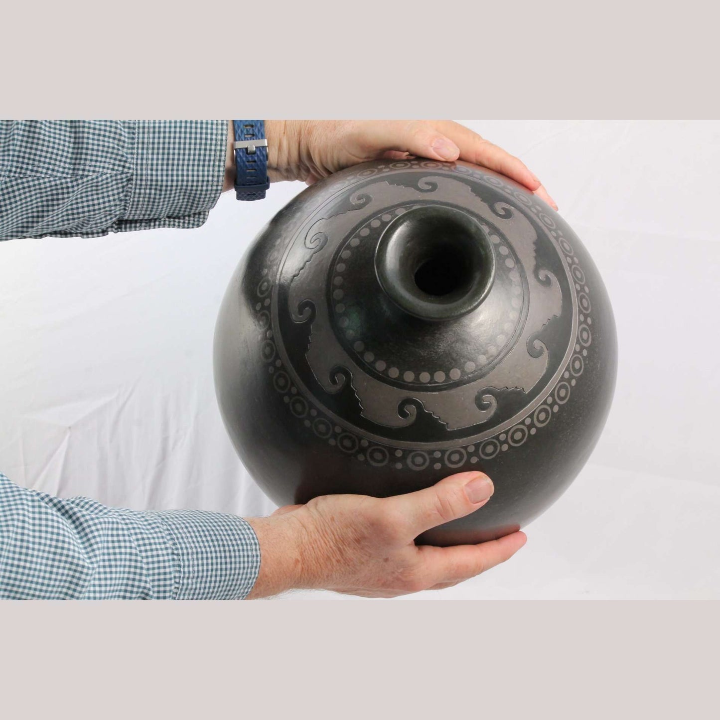 Large Jar Vessel Mexican Ceramic from Humberto Trejo