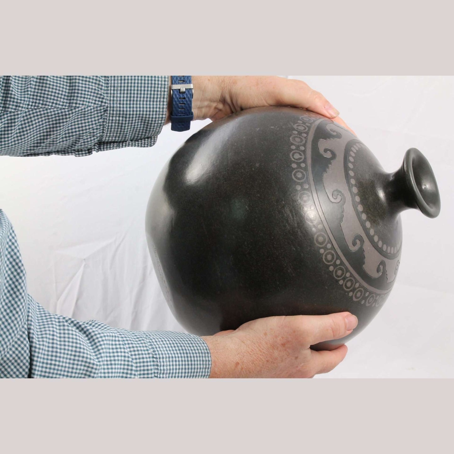 Large Jar Vessel Mexican Ceramic from Humberto Trejo